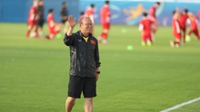 HLV Park Hang Seo chia tay bóng đá Việt Nam: Không thể tốt hơn nữa?