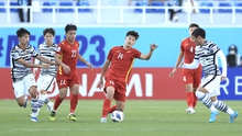HLV Hoàng Văn Phúc: 'Bóng đá Việt Nam cần xốc lại để bước tiếp'