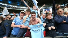 Ngoại hạng Anh: Tranh cãi về 'fan phong trào' của Man City