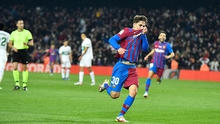 Barcelona: Messi đang phát ghen với Xavi