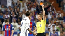 Từ Ronaldo đến Ramos: Những chiếc thẻ đỏ điên rồ ở Liga