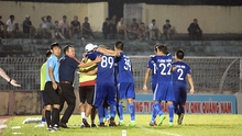 17h00 ngày 1/10, Quảng Nam FC - B.Bình Dương: 'Lỡ ngồi chiếu trên'