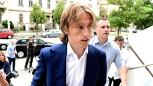 Lòng trung thành hay sự sợ hãi đang báo hại Luka Modric?