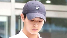 Lee Seo Won ‘âm thầm’ đi lính giữa bê bối cáo buộc quấy rối