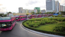 Du ngoạn Đà Nẵng bằng xe buýt 2 tầng mui trần