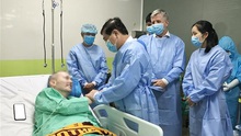 Dịch COVID-19: Bệnh nhân 91 đang trên đà hồi phục tốt, luôn nói lời cảm ơn bác sỹ Việt Nam
