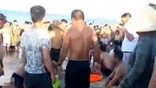 Quảng Nam: Đi tắm biển giải nhiệt, 3 thanh niên chết đuối thương tâm