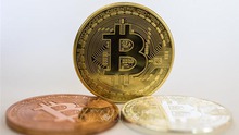 Giá Bitcoin lần đầu tiên vượt mức 20.000 USD