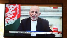 Lãnh đạo chính quyền cũ chạy tứ tung, Bộ trưởng Quốc phòng Afghanistan kêu gọi Interpol bắt giữ Tổng thống Ghani