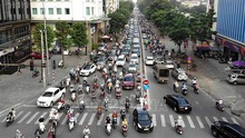 Hà Nội đẩy nhanh đầu tư phát triển đồng bộ hạ tầng giao thông