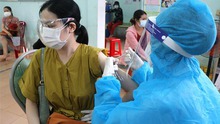 Tiếp tục tăng tốc tìm kiếm nguồn cung vaccine Covid-19 cho Việt Nam