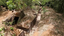 Nhiều cửa hầm ở Địa đạo Vịnh Mốc bị xuống cấp và hư hại nghiêm trọng