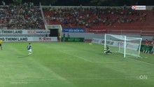 Video bàn thắng Bình Định 0-1 Đà Nẵng: Chiến thắng trên chấm phạt đền