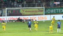 Video bàn thắng HAGL 1-1 Bình Định: Trọng tài thổi penalty tranh cãi