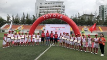 HLV Lê Huỳnh Đức chọn 18 cầu thủ nhí sang Nhật du đấu