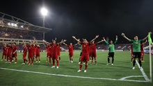 'HLV Park Hang Seo biến bóng đá thành tôn giáo ở Việt Nam'