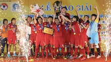 Vô địch quốc gia, Huỳnh Như tiến sát Quả bóng vàng