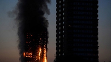 VIDEO: Vụ cháy kinh hoàng, trẻ em nhảy từ tầng 22 xuống,120 căn hộ bị thiêu rụi