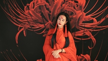 Vợ ca sĩ Việt Hoàn ma mị trong MV cover nhạc phim ‘Tam sinh tam thế thập lý đào hoa’