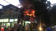 31 hộ dân bị ảnh hưởng trong vụ cháy gần Bệnh viện Nhi Trung ương