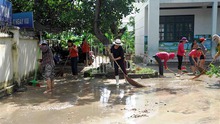 Khánh Hòa lo lại hứng bão số 9 ngay sau khi 18 người chết vì bão số 8