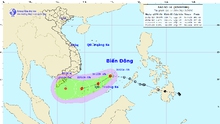 Áp thấp nhiệt đới trên Biển Đông đã mạnh lên thành cơn bão số 14 có tên quốc tế là Krovanh