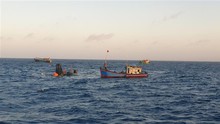 Tiếp tục tìm kiếm 6 thuyền viên tàu cá BT 93998 TS bị nạn trên vùng biển Côn Đảo