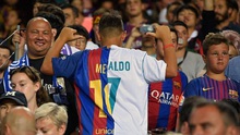 Chiếc áo ghép Messi và Ronaldo xuất hiện ở 'Kinh điển' và gây sốt