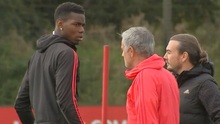 Mourinho và Pogba căng thẳng trên sân tập: Tiết lộ cuộc nói chuyện khiến nội bộ M.U dậy sóng