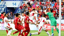 VIDEO: Văn Lâm bắt nhịp cho đồng đội ăn mừng sau khi vào Tứ kết Asian Cup 2019