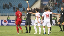 Xem lại các tình huống tiền đạo Indonesia khiêu khích và chơi đòn tâm lý với U23 Việt Nam