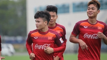 VIDEO: Quang Hải, Đình Trọng hội quân cùng U23 Việt Nam