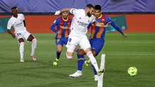 Real Madrid 2-1 Barcelona, Benzema lập siêu phẩm đánh gót, Fan đòi trao QBV