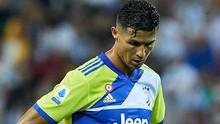 Ronaldo dành 40 phút để tạm biệt đồng đội ở Juventus