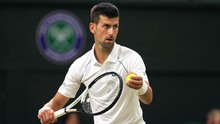 Djokovic thở phào vì thắng hiện tượng ở Wimbledon trước giờ giới nghiêm
