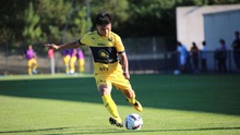 Quang Hải khiến báo Pháp phát sốt sau lần ra sân thứ 2 cho Pau FC