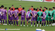 Bóng đá Việt Nam hôm nay: Tuyển Oman tới Hà Nội. HAGL không thắng đội bóng hạng Nhì