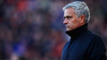 M.U khủng hoảng, Mourinho có nguy cơ bị sa thải sớm