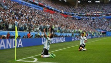 Argentina vào vòng 1/8: Để giữ lại những nụ cười Messi...
