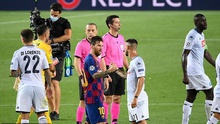 Messi từ chối bắt tay trọng tài vì không được công nhận bàn thắng