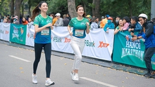 Hoa hậu Đỗ Mỹ Linh và Lương Thuỳ Linh tham gia giải chạy marathon ở Hà Nội