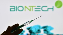 Dịch Covid-19: BioNTech bắt tay Pfizer để tăng năng lực sản xuất vaccine