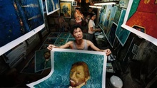 Làng tranh giả lớn nhất thế giới và hành trình tìm thấy chính mình của thợ vẽ sau 20 năm chép tranh Van Gogh