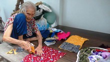 Cụ bà 93 tuổi vẫn miệt mài may chăn tặng người nghèo