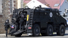 Pháp buộc tội 8 đối tượng cực hữu âm mưu tấn công bạo lực
