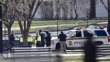 VIDEO: Một người đàn ông tự sát bên ngoài Nhà Trắng
