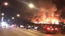 Cháy lớn tại xưởng chứa phế liệu của một doanh nghiệp ở Hải Dương