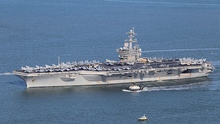 Tàu sân bay Mỹ USS Theodore Roosevelt diễn tập ở Biển Đông