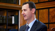 VIDEO: Tổng thống Syria Assad lịch lãm, ung dung đi làm sau vụ không kích