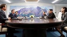 Hội nghị Thượng đỉnh liên Triều 2018: Những biểu tượng đầy ý nghĩa trong phòng đàm phán